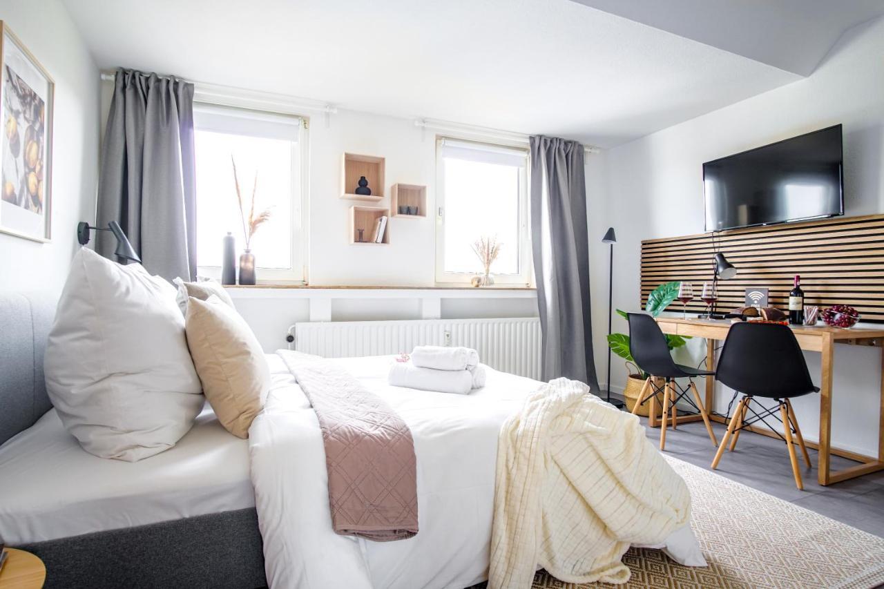 Homefy Studio Sky - Free Parking - Elevator - Desk - Netflix Essen Zewnętrze zdjęcie